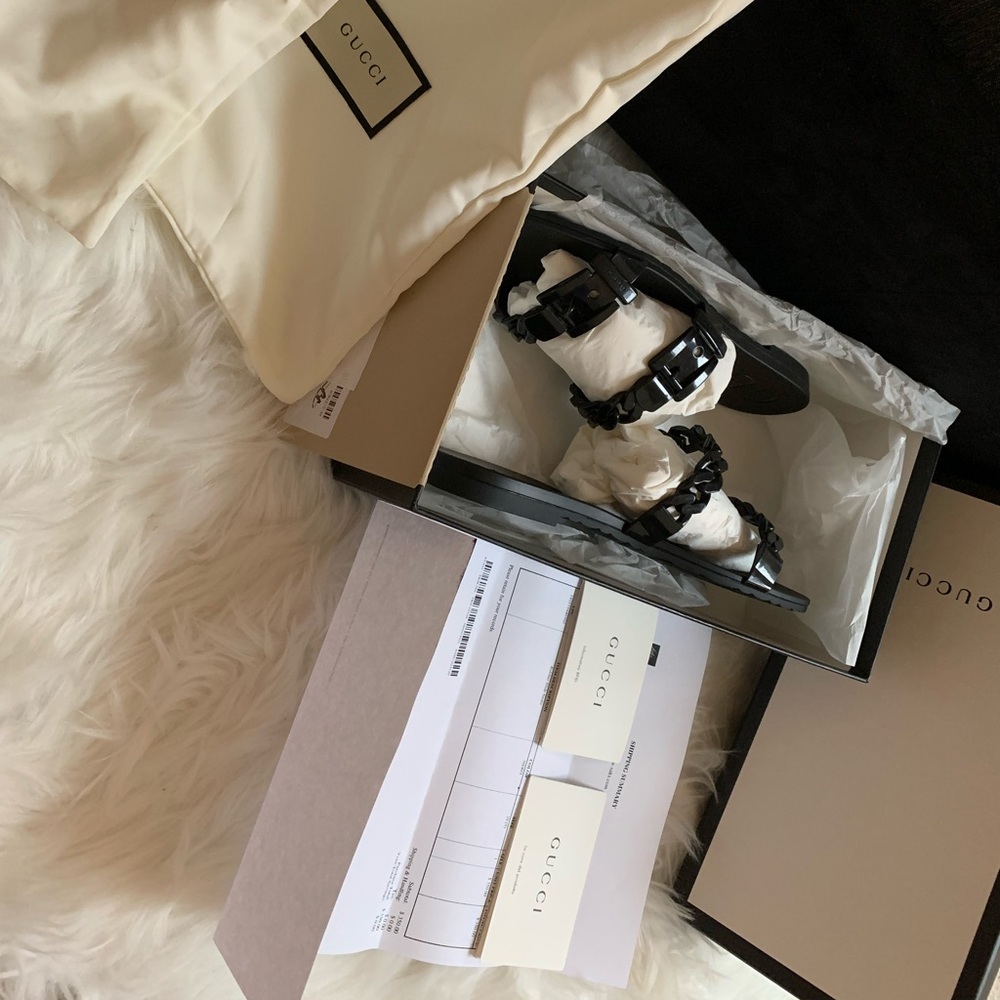 Gucci sandals